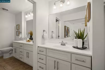 1052 Bancroft Rd, Concord, CA 94518 - Photo 25