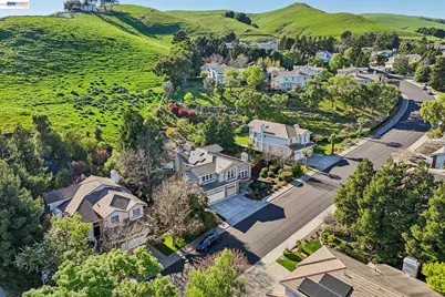 8244 Brittany Dr, Dublin, CA 94568 - Photo 57