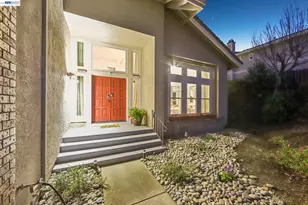 8244 Brittany Dr, Dublin, CA 94568 - Photo 3