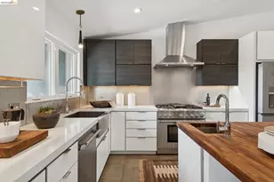 7919 Phaeton Dr, Oakland, CA 94605 - Photo 19