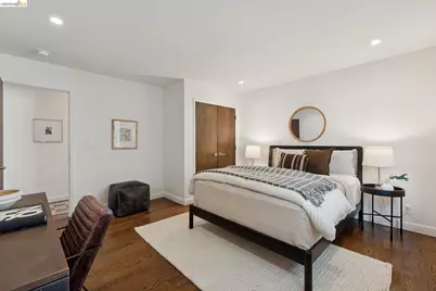 7919 Phaeton Dr, Oakland, CA 94605 - Photo 53