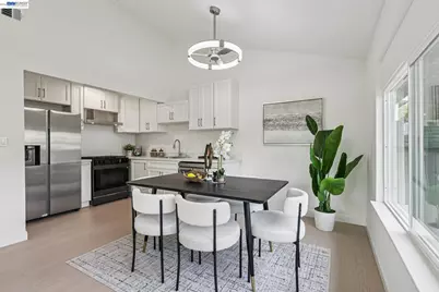 4433 Fairlands Dr, Pleasanton, CA 94588 - Photo 9