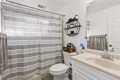 1723 Emeric Ave, San Pablo, CA 94806 - Photo 23