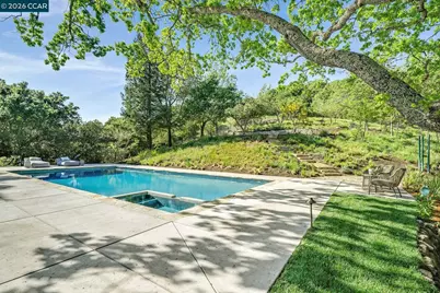 1059 Lizann Dr, Lafayette, CA 94549 - Photo 33