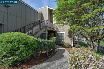 3210 Rossmoor Pkwy #4, Walnut Creek, CA 94595 - Photo 3