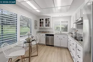 3210 Rossmoor Pkwy, Walnut Creek, CA 94595 - Photo 11