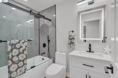 4708 Portola Dr, Fremont, CA 94536 - Photo 17