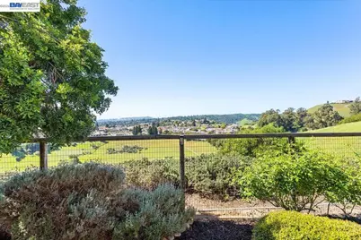 7900 Pineville Cir, Castro Valley, CA 94552 - Photo 55