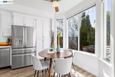 7900 Pineville Cir, Castro Valley, CA 94552 - Photo 15