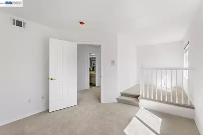 7900 Pineville Cir, Castro Valley, CA 94552 - Photo 33