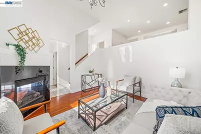 49030 Meadowfaire Cmn, Fremont, CA 94539 - Photo 5