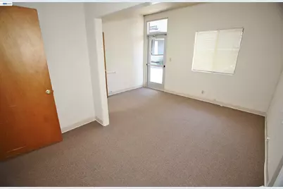 578 B Street, Hayward, CA 94541 - Photo 9