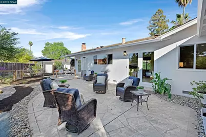 207 Normandy Ln, Walnut Creek, CA 94598 - Photo 31