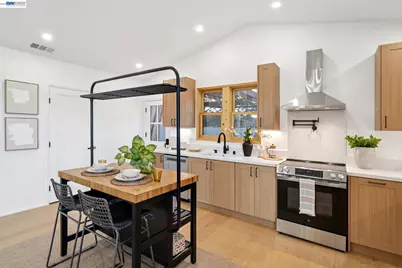 546 Weldon Ave, Oakland, CA 94610 - Photo 25