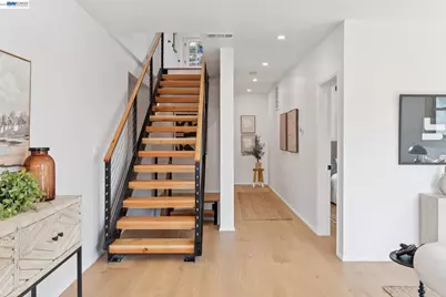 546 Weldon Ave, Oakland, CA 94610 - Photo 15