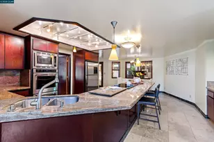 39 Mira Loma Rd, Orinda, CA 94563 - Photo 17