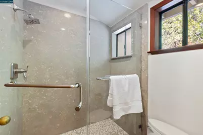 39 Mira Loma Rd, Orinda, CA 94563 - Photo 35