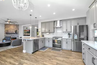 2037 Newton Dr, Brentwood, CA 94513 - Photo 7