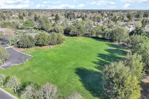 2037 Newton Dr, Brentwood, CA 94513 - Photo 27