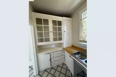 1626 12th St, Oakland, CA 94607 - Photo 3