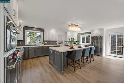 5174 Jomar Dr, Concord, CA 94521 - Photo 13