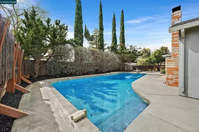 5174 Jomar Dr, Concord, CA 94521 - Photo 45