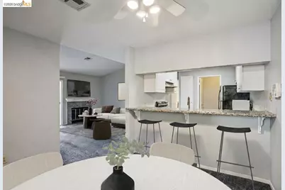 600 Canyon Oaks Drive #F, Oakland, CA 94605 - Photo 15