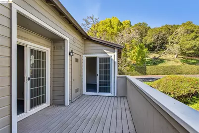 600 Canyon Oaks Drive #F, Oakland, CA 94605 - Photo 45