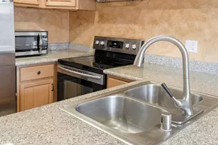 685 Palomino Dr, Pleasanton, CA 94566 - Photo 19