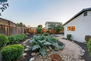 1590 Laverne Way, Concord, CA 94521 - Photo 41