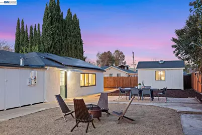 21928 Baywood Ave, Castro Valley, CA 94546 - Photo 33