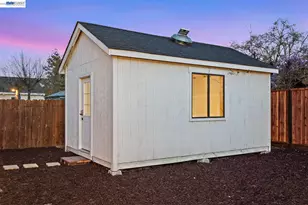 21928 Baywood Ave, Castro Valley, CA 94546 - Photo 31