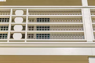 1739 Spruce Street, Berkeley, CA 94709 - Photo 15