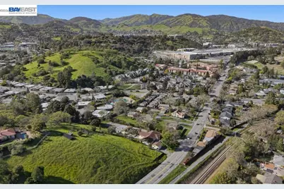 179 Los Ranchitos Rd, San Rafael, CA 94903 - Photo 31