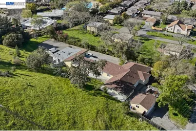 179 Los Ranchitos Rd, San Rafael, CA 94903 - Photo 35