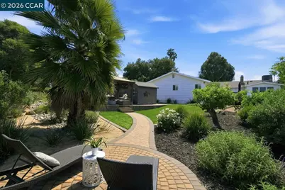 4303 Lynn Dr, Concord, CA 94518 - Photo 59
