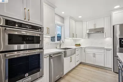 5169 Lillian Ct, Livermore, CA 94550 - Photo 17