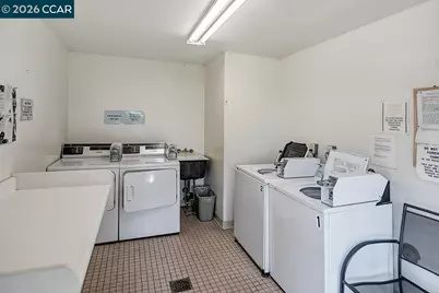 1312 Skycrest Dr #1, Walnut Creek, CA 94595 - Photo 19