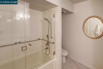 2001 Oakmont Way #6, Walnut Creek, CA 94595 - Photo 21