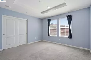 102 Fanuncio Ln, Hayward, CA 94544 - Photo 23