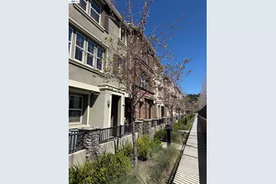 102 Fanuncio Ln, Hayward, CA 94544 - Photo 39