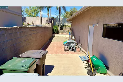 5593 Edgeview Dr, Discovery Bay, CA 94505 - Photo 45