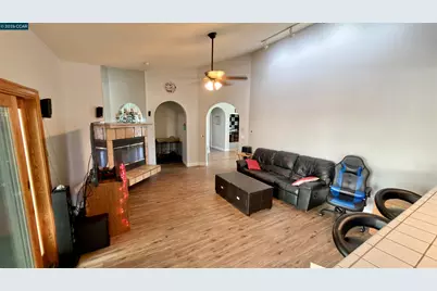 5593 Edgeview Dr, Discovery Bay, CA 94505 - Photo 11