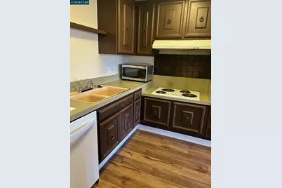 2901 Golden Rain Rd #2, Walnut Creek, CA 94595 - Photo 5