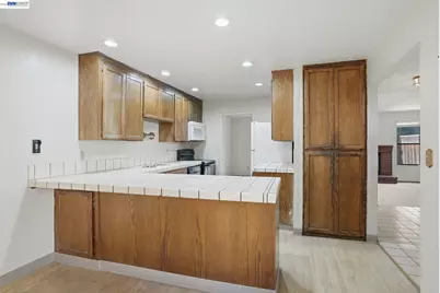 37725 Cedar Blvd, Newark, CA 94560 - Photo 7