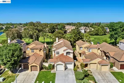 2595 Cherry Hills Dr, Discovery Bay, CA 94505 - Photo 45