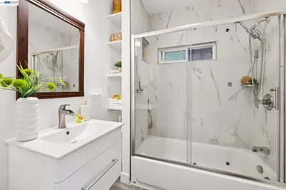 25910 Westview Way, Hayward, CA 94542 - Photo 33