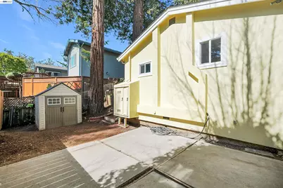 1467 Clay St, Hayward, CA 94541 - Photo 17