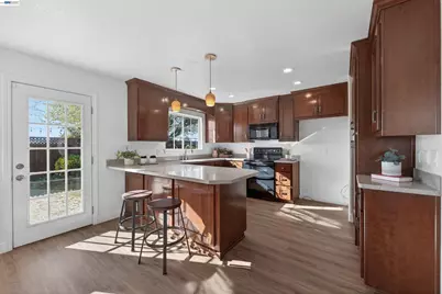 1185 El Dorado Drive, Livermore, CA 94550 - Photo 11