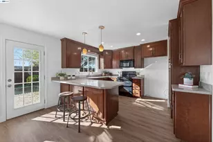 1185 El Dorado Dr, Livermore, CA 94550 - Photo 11